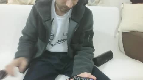 sero98313230 online show from March 30, 9:09 am