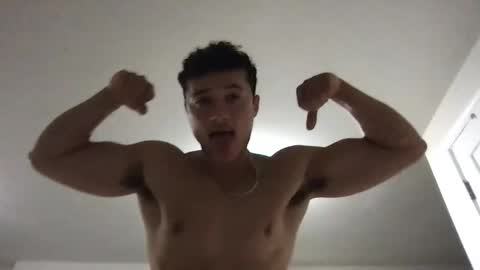 seveninchsteve_ online show from November 19, 9:41 am