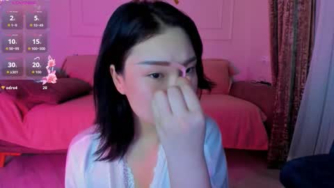 Lumi online show from February 19, 8:19 pm