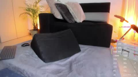 Rosa  online show from March 26, 2:55 pm