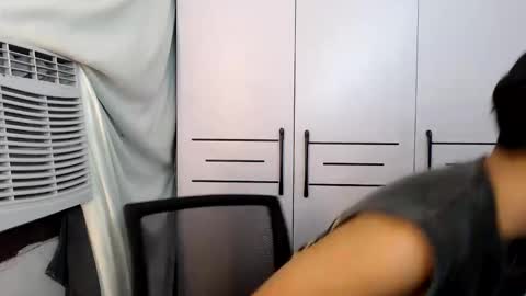 HI I AM JAMESPLEASE LET ME DO SOME HOT SHOWS FOR YOU HERE FOR MY  SCHOOL AND FOR MY FAMILY online show from November 9, 5:00 am