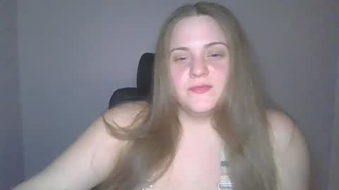 sexoutsouth1993 online show from October 26, 5:52 am