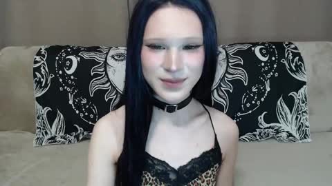 Nextdoor Princess online show from June 8, 12:05 am
