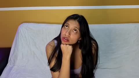 KhidaMilo online show from November 12, 4:37 am