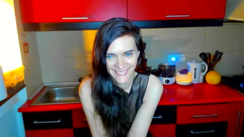 sexqueen1111 online show from February 14, 5:10 am