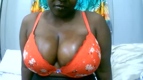 sexxi_ebony online show from December 1, 6:06 pm