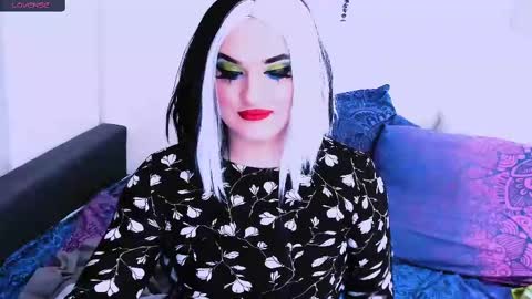 sexxx_queen online show from December 22, 3:44 pm