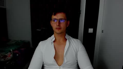 Sexxymuscles4U online show from October 7, 11:50 am