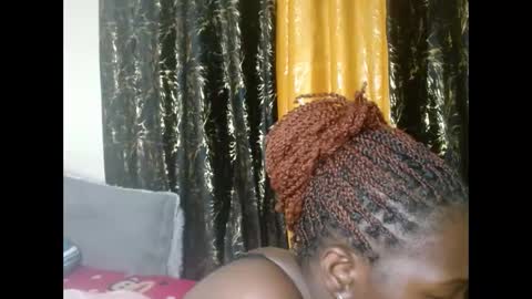 sexxypritty online show from February 6, 6:54 pm