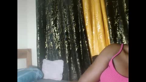 sexxypritty online show from April 19, 6:32 pm