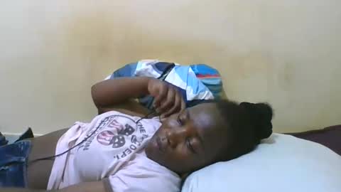 Reshia online show from March 6, 6:51 pm