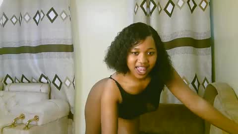 Ariana online show from November 23, 11:30 am