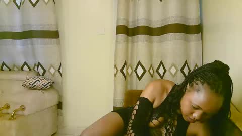 Ariana online show from December 3, 1:01 pm