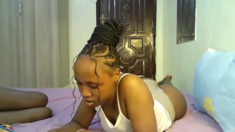 Ariana online show from February 9, 6:58 pm