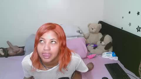 sexy_bluegirl online show from March 7, 2:11 am