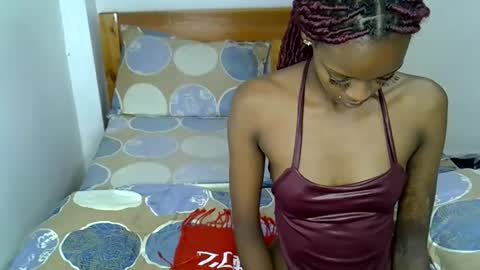 sexy_charliee online show from March 1, 8:02 pm