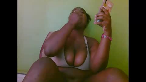 sexy_divana online show from February 19, 9:17 am