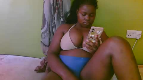 sexy_divana online show from February 8, 6:22 am