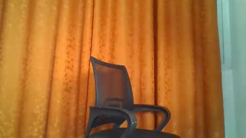 sexy_ebony_nica online show from February 3, 8:13 pm