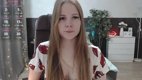 Jennifer online show from February 15, 3:17 pm