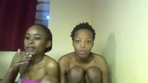 Snapshot of sexy_kaly chatting on September 21, 12:53 pm Sexy kaly online show from September 21, 12:53 pm