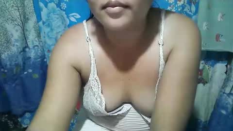 sexy_kimmykim online show from November 17, 1:52 am