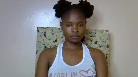 Molyne online show from March 20, 6:29 am