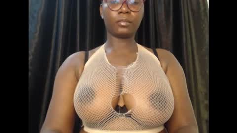 zoe online show from November 27, 7:10 pm