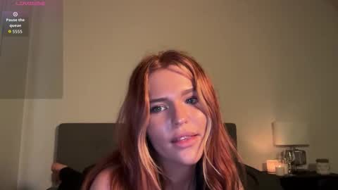 kaylaa online show from December 21, 7:48 am