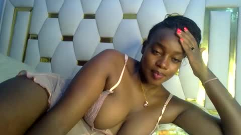 laura online show from February 24, 6:38 am