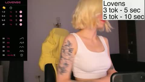 Sexy-Sweets online show from October 30, 6:41 pm