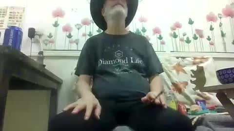 Daddy online show from March 6, 9:30 am