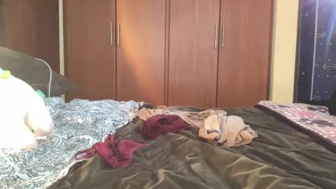 Alice Skay online show from February 6, 7:16 pm