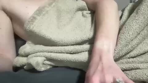 sexyass2_0 online show from December 4, 4:01 am