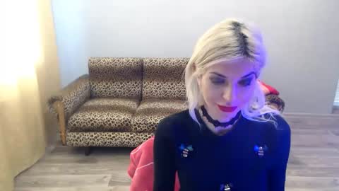 sexybeatriice online show from January 14, 7:27 am