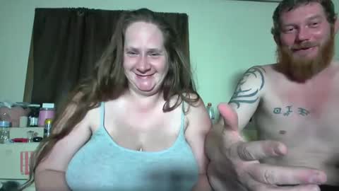 Etowngirl14 online show from September 24, 1:45 am