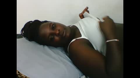 sexyblackgal10 online show from September 17, 3:10 am