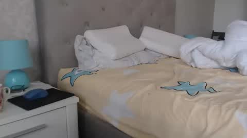 Sexyblonde4u58 online show from July 27, 4:21 am