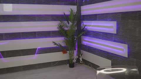 Celline online show from March 13, 6:05 am