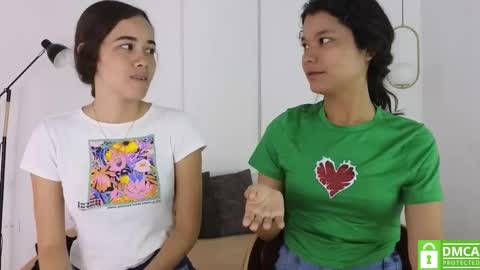 chanell and yina online show from October 22, 1:24 pm