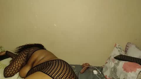 sexyebonyy_ online show from December 18, 1:23 am