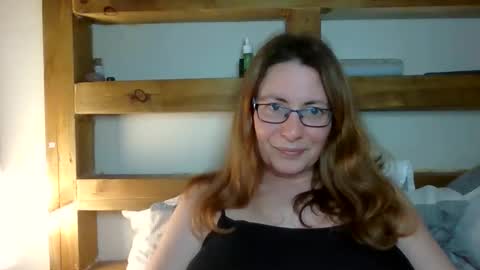 Emily online show from February 20, 8:33 pm