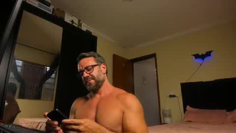 chris online show from January 13, 9:00 pm