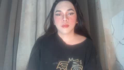 TYRA 3 online show from November 30, 7:54 pm