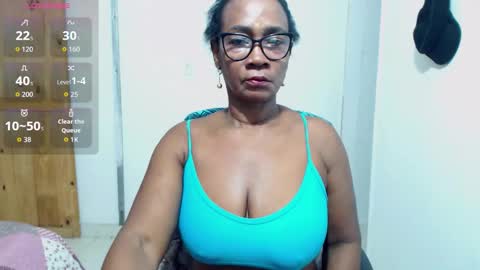 sexyhanny4u online show from January 31, 10:07 pm