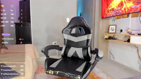 hotebony online show from January 5, 5:27 pm