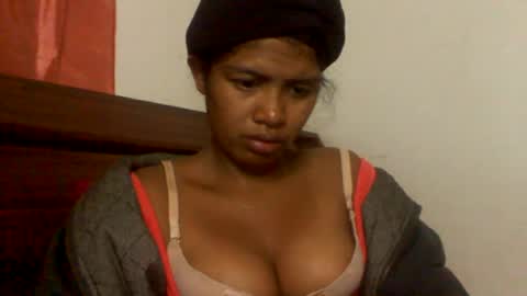sexylarra12 online show from June 9, 2:55 am