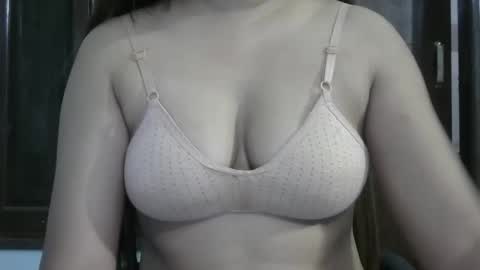 Snapshot of sexylavanya143 chatting on September 16, 11:19 pm sexy lavanya online show from September 16, 11:19 pm
