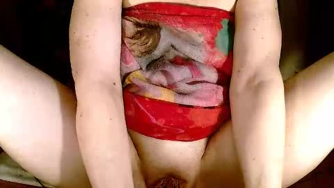 Squirty Maya Gold online show from January 16, 9:18 am