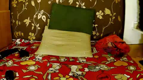 Squirty Maya Gold online show from March 27, 6:08 am